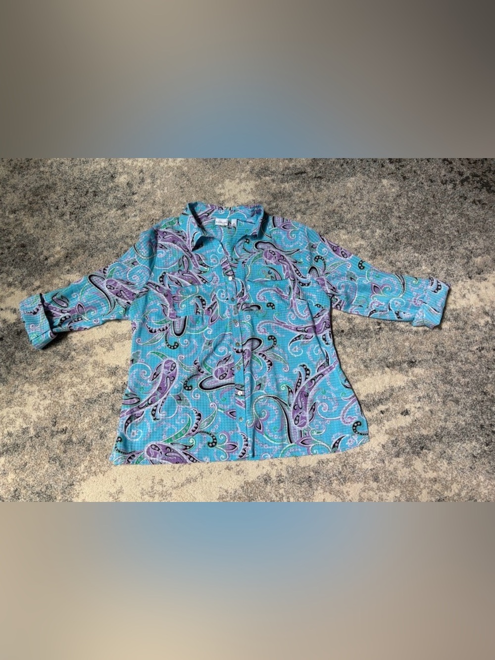 Kim Roger’s Curvy 1x women’s button down paisley top